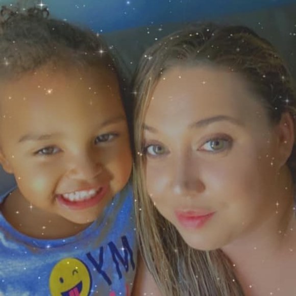 Meet your Posher, Crystal - Picture 1 of 1